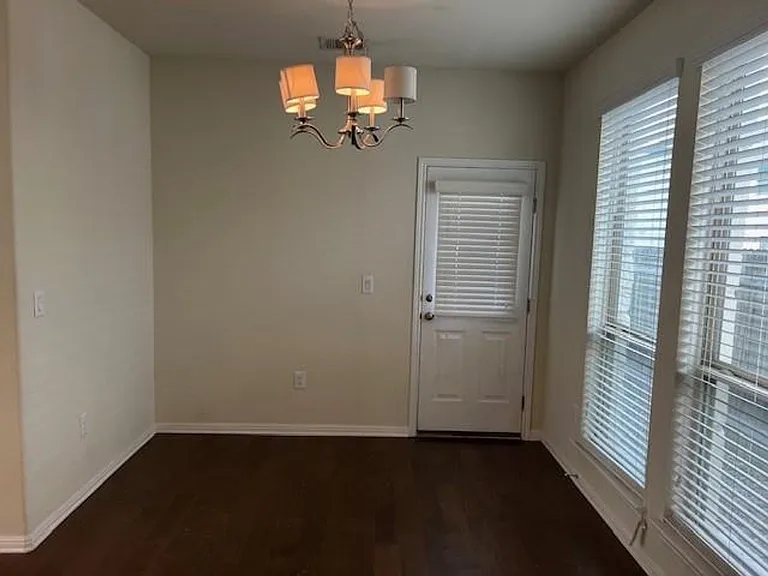 3240 E Whitestone Blvd #75 — Photo 8