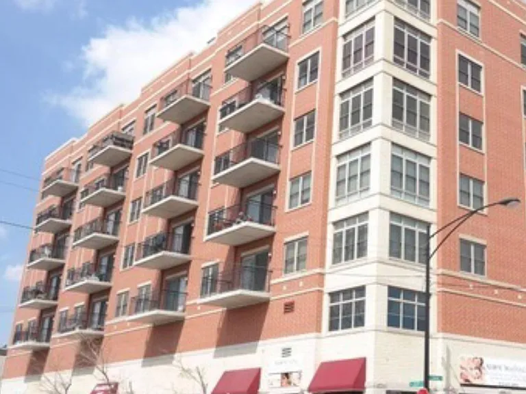 2322 S Canal St #407 — Photo 1