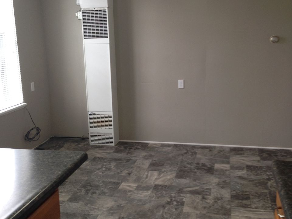 Open living area.