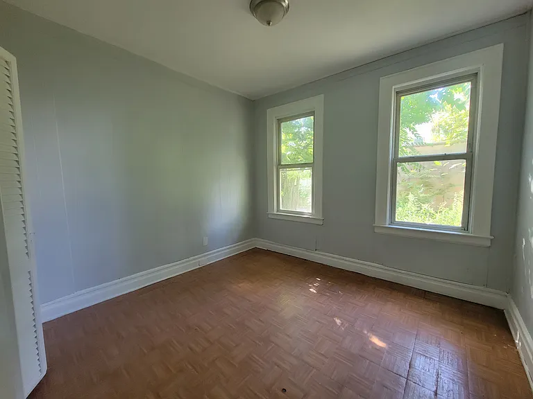 133 Isabella Ave #1E — Photo 5