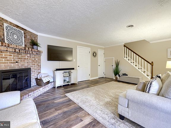 4th image of 112 Skyview Dr