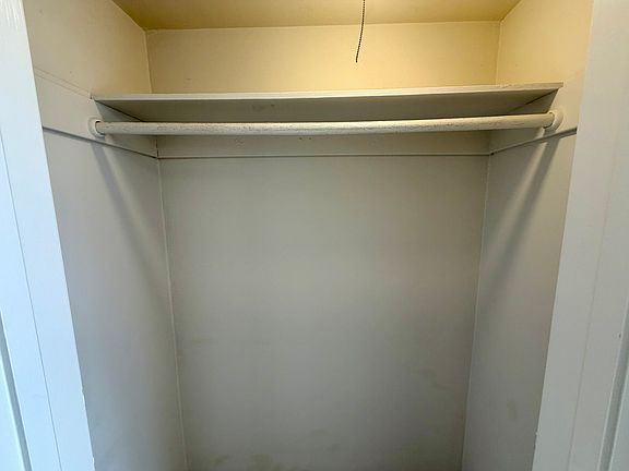 5th image of 70 Lupine Ave