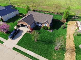 440 Mockingbird Ln, Waterloo, IL 62298