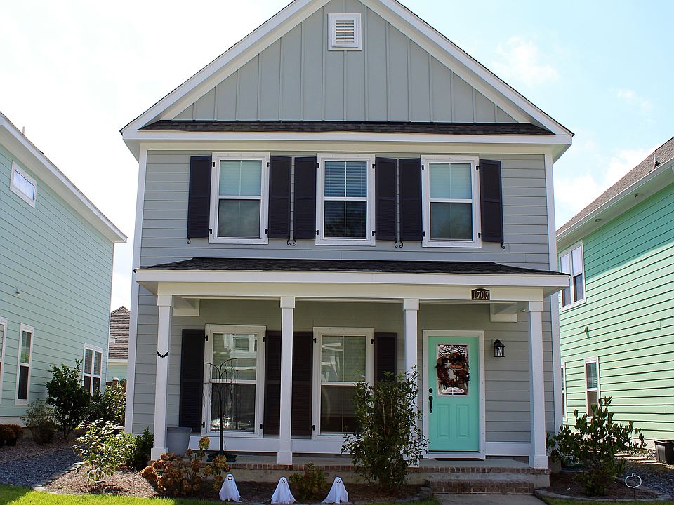 1st image of 1707 Sparkleberry Ln