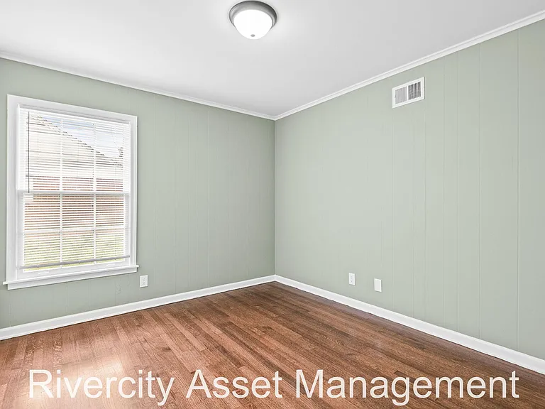 2533 Howard Rd — Photo 17