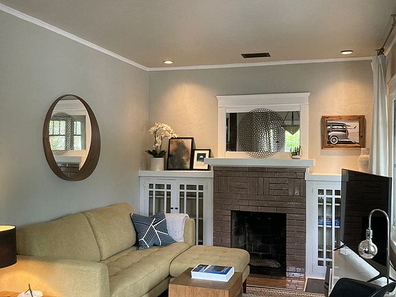 4th image of 3720 Crestwood Pl