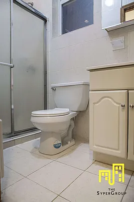 Rented by The Syper Group | media 16