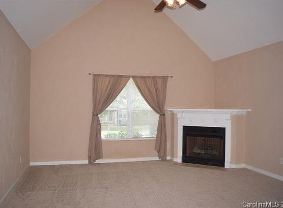 2nd image of 493 Stonehenge Dr