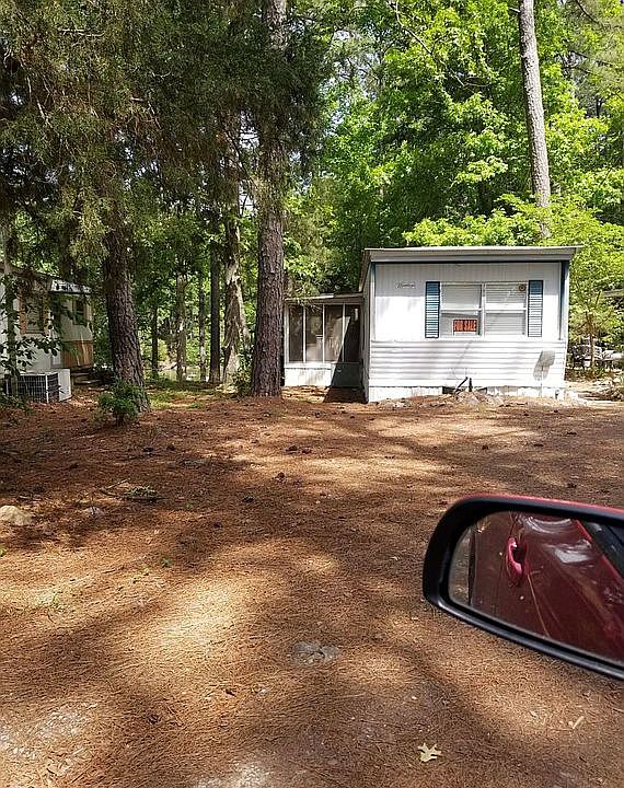 1st image of 135 Split Oak Dr