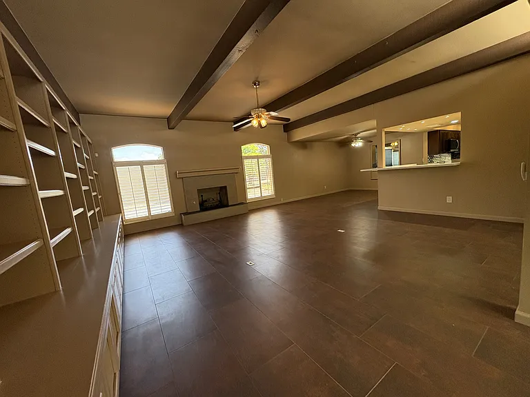 2532 N Camino Valle Verde — Photo 6