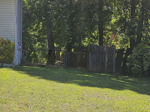 4th image of 6642 Doublegate Ln