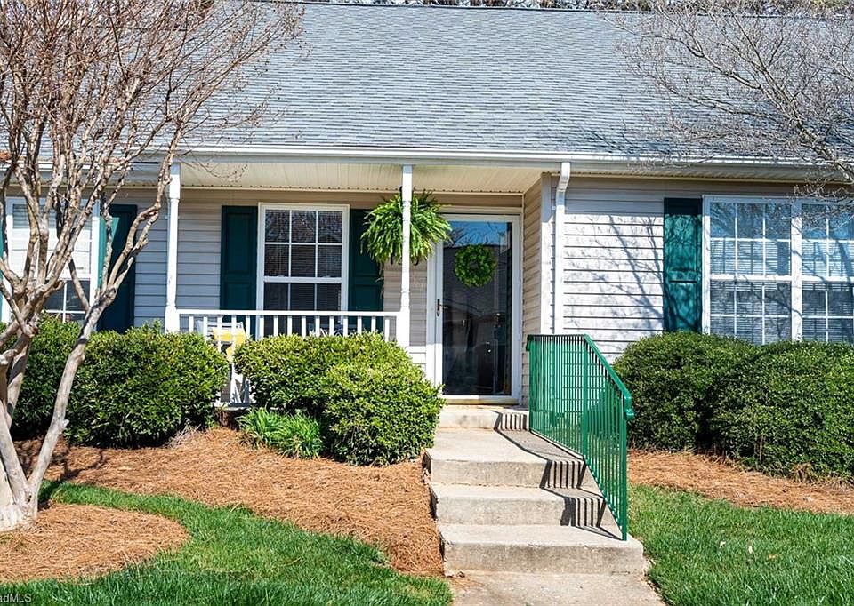 1st image of 130 Wesley Harris Cir