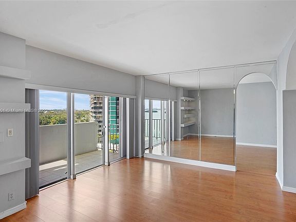 3rd image of 880 NE 69th St APT 8G