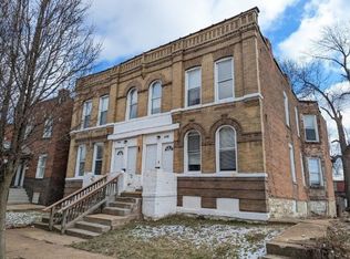 3170 California Ave, Saint Louis, MO 63118