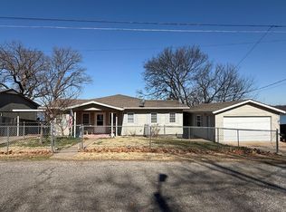 1014 Red Bud Dr, Grove, OK 74344