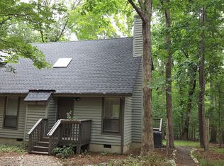 308 Eastwood Rd #B, Chapel Hill, NC 27514