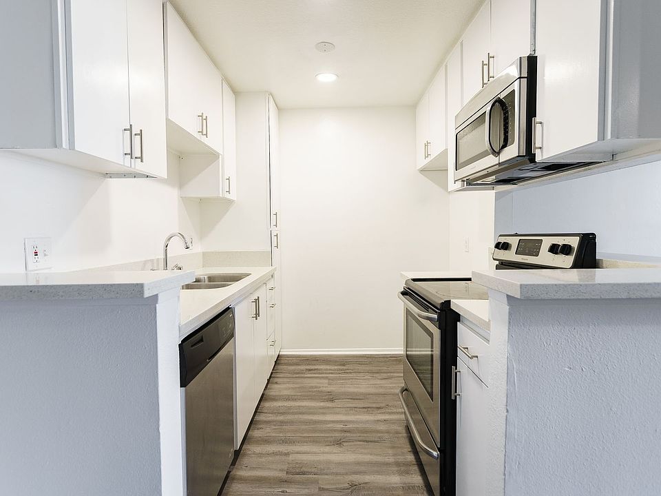 6310 Sylmar Ave Apartment Rentals with Virtual tours Van Nuys, CA
