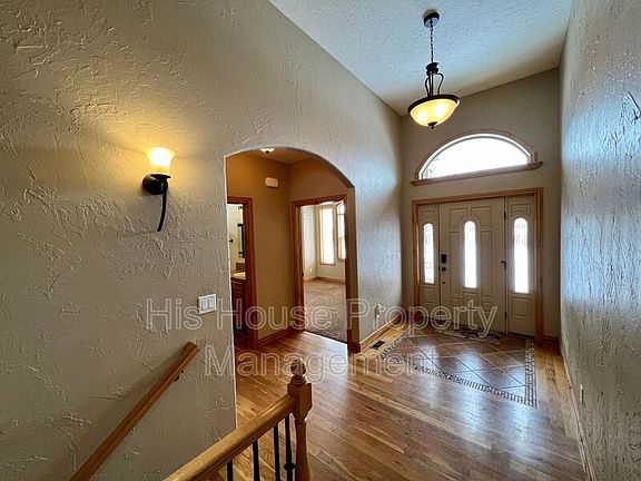 5th image of 3326 68th Avenue Ct