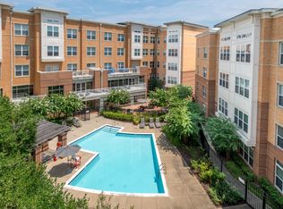 8831 Lottsford Rd APT 304, Upper Marlboro, MD 20774