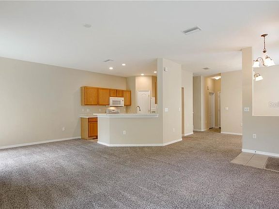 3rd image of 6734 Eagle Feather Dr