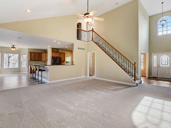 2nd image of 3125 Sussex Ct