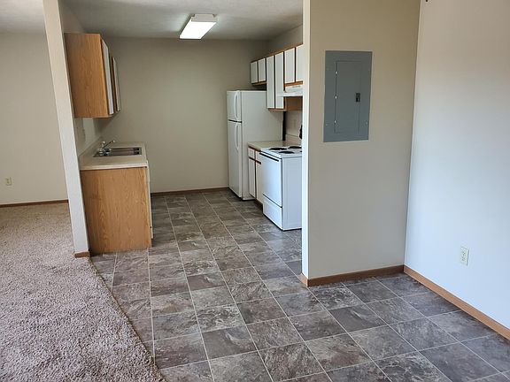 2nd image of 663 Faidley Pl #12