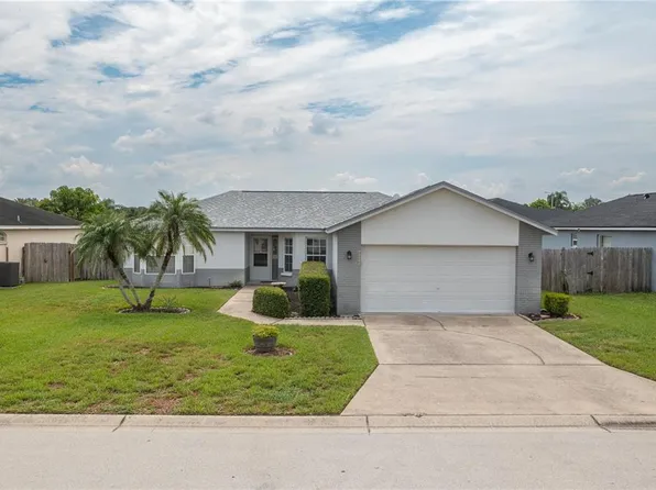 7109 Summit Dr, Winter Haven, FL 33884
