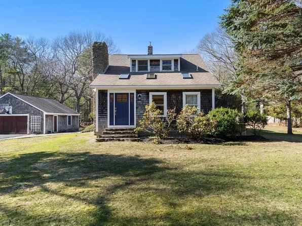 416 Tremont St, Duxbury, MA 02332