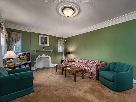 5th image of 900 Glendale Ave