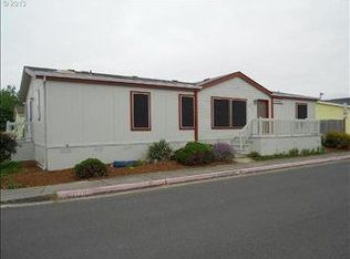 3027 Hollyridge Loop NE, Salem, OR 97305