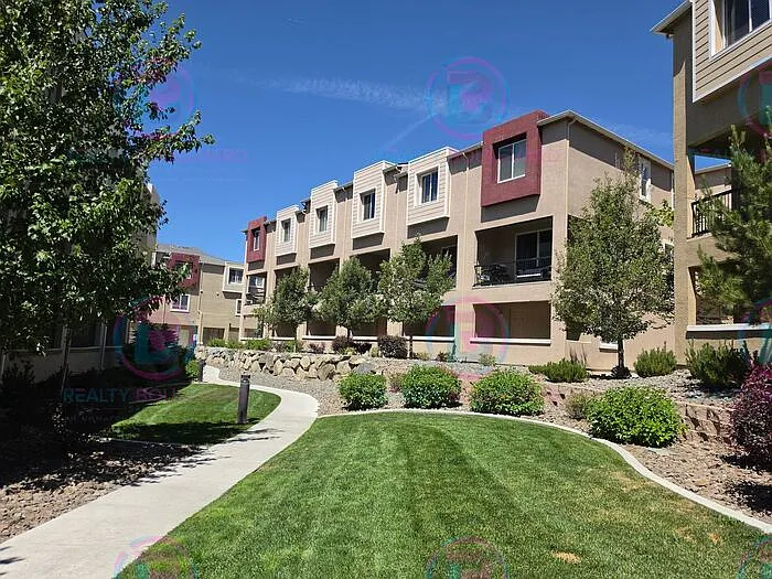 3010 Sterling Ridge Cir