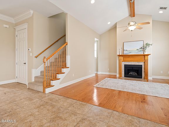3rd image of 132 Laguna Ln