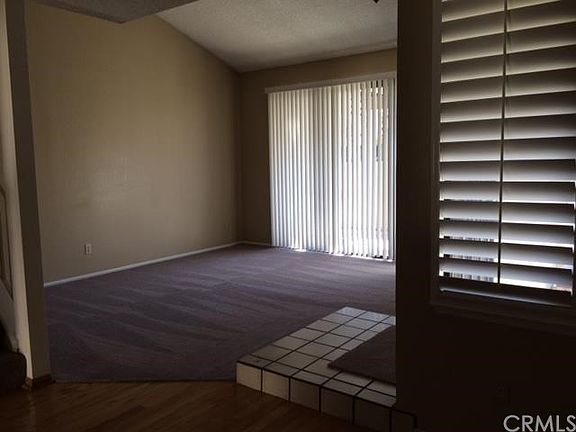 4th image of 1031 S Palmetto Ave Unit D4