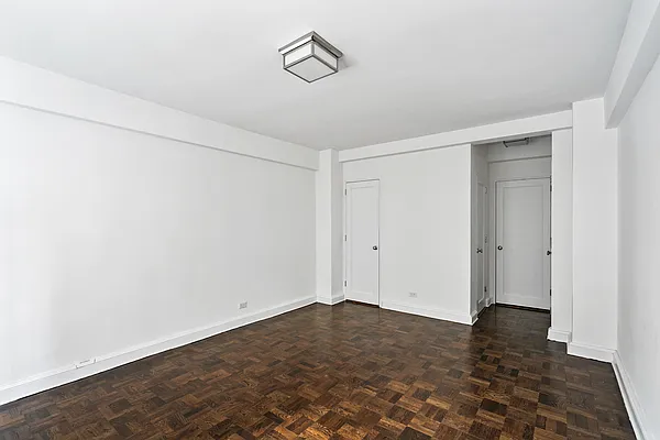 Rented by Rudin Management Company, Inc. | media 12