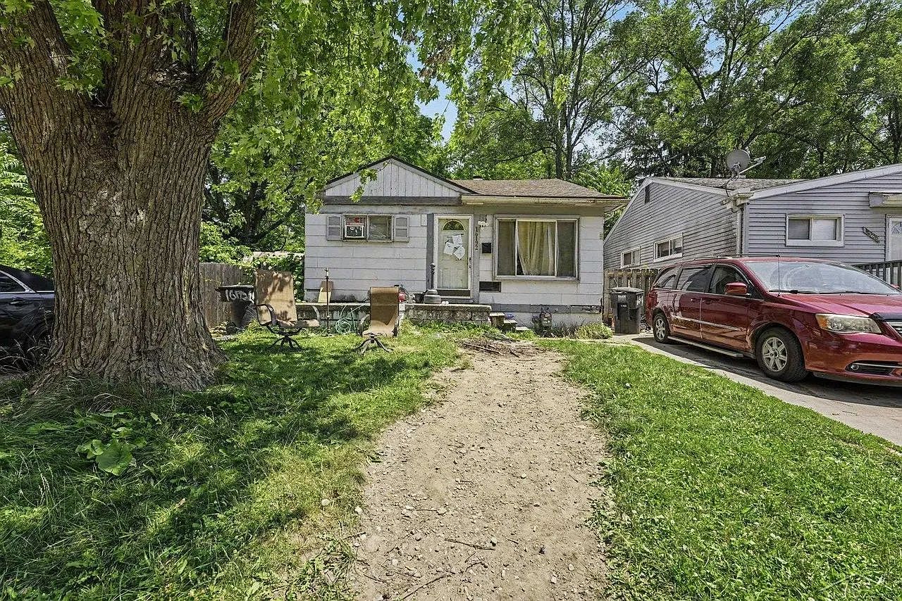 Section 8 SFH in detroit, MI 48219 – $45,000 — exterior photo