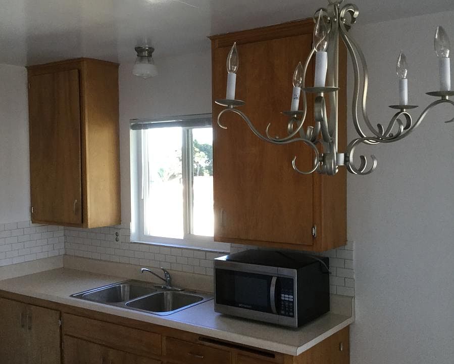 Kitchen, Island view in Fall