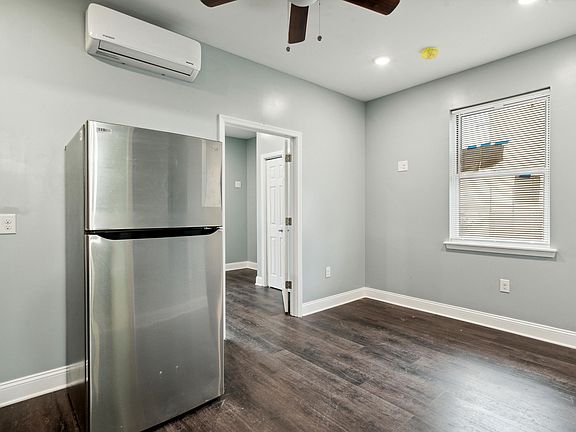4th image of 1855 N 19th St Unit 7