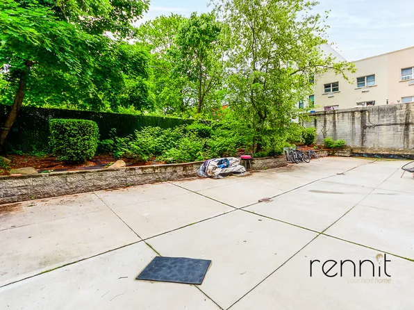 213 Troy Avenue image 12 of 16