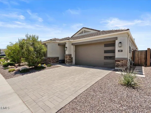 2041 E QUESTA Drive, Phoenix, AZ 85024