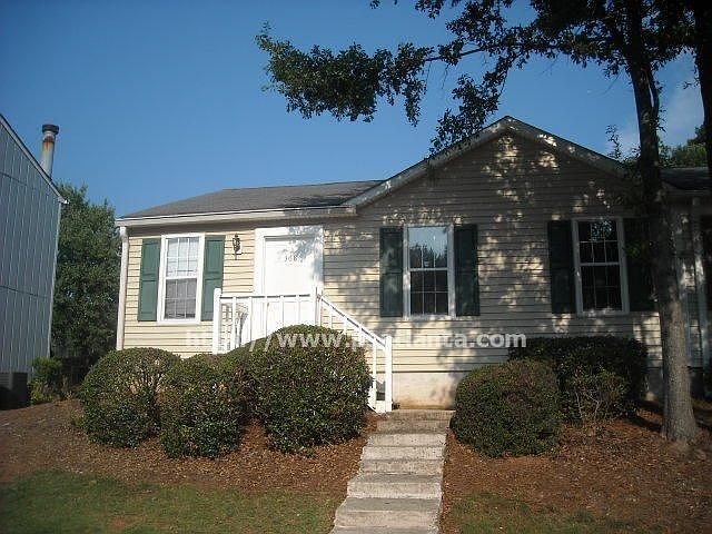 1st image of 368 Oak Harbor Trl