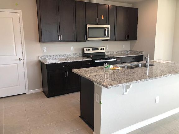 3rd image of 34756 Tullamore Dr
