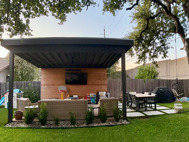 6610 Luckenbach Ln — Photo 19