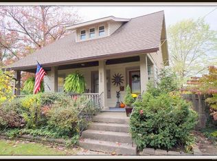 240 N Forest Rd, Williamsville, NY 14221