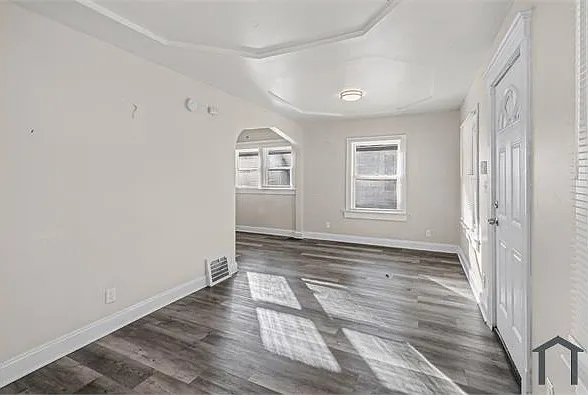 5713 Brooklyn Ave — Photo 4