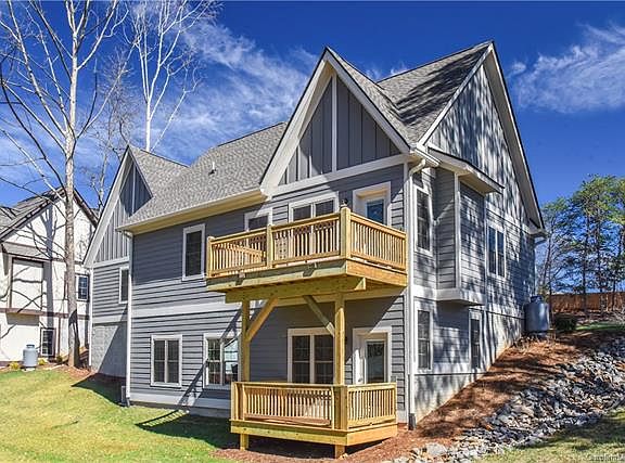 3rd image of 53 Manchester Dr