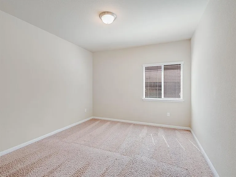 141 Serrano St — Photo 11