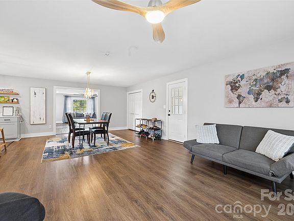 5th image of 4429 Dawnwood Dr