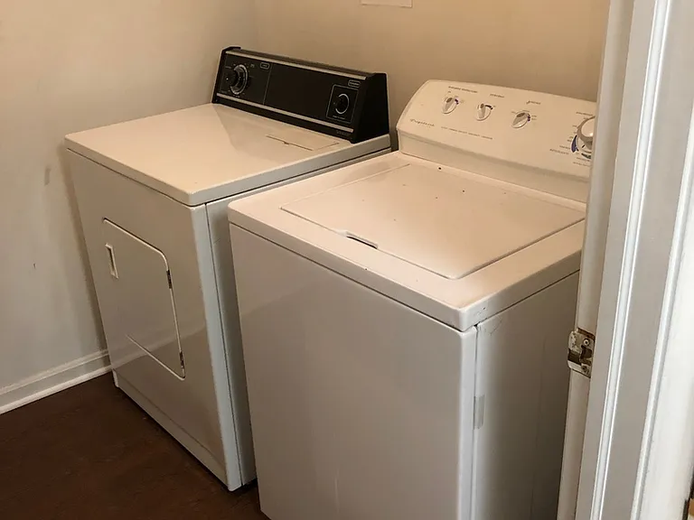 805 Christopher Dr — Photo 13