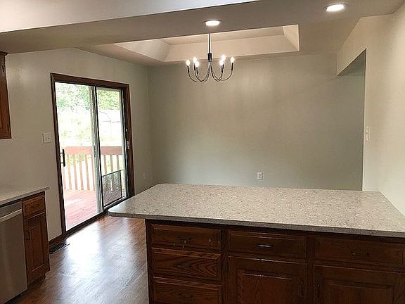 Dining counter 