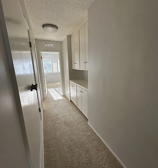 1212 Roberto Ln — Photo 13